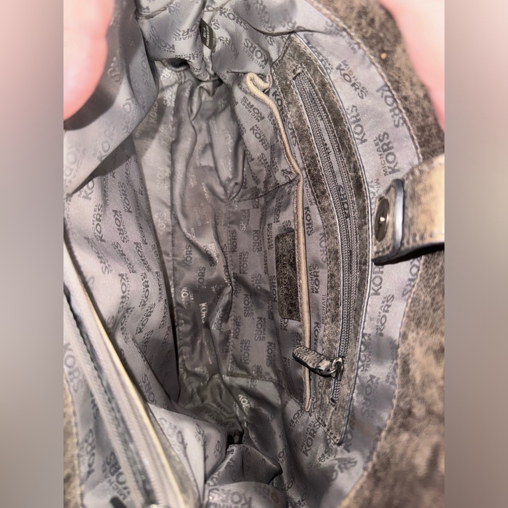 Michael Kors Silver Tan Quilted Satchel GUC - Picture 11 of 13